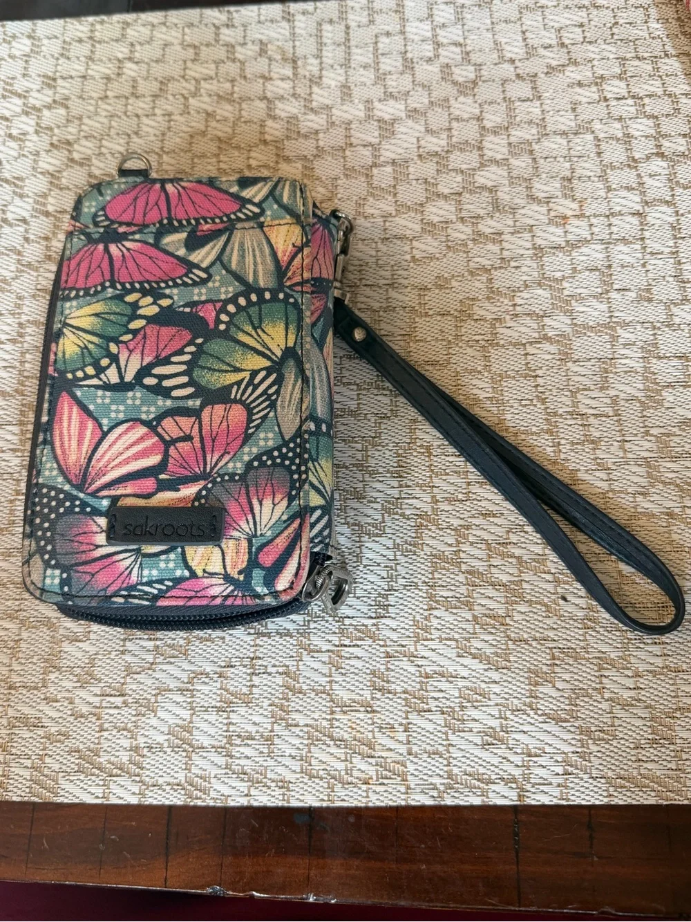 Sakroots Artist Circle collection wristlet wallet